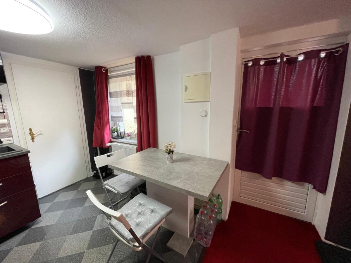 Apartmán Tiny House Burig Exteriér fotografie